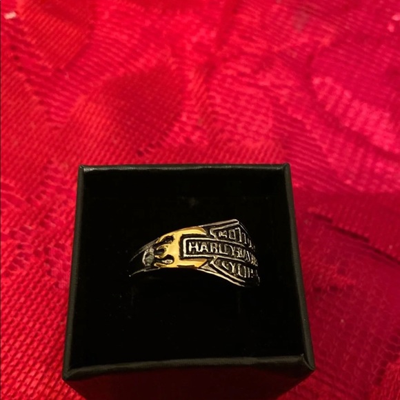 LIMITED STOCK 🔥Sz 9 HD Flame Women’s Rings - Picture 3 of 3